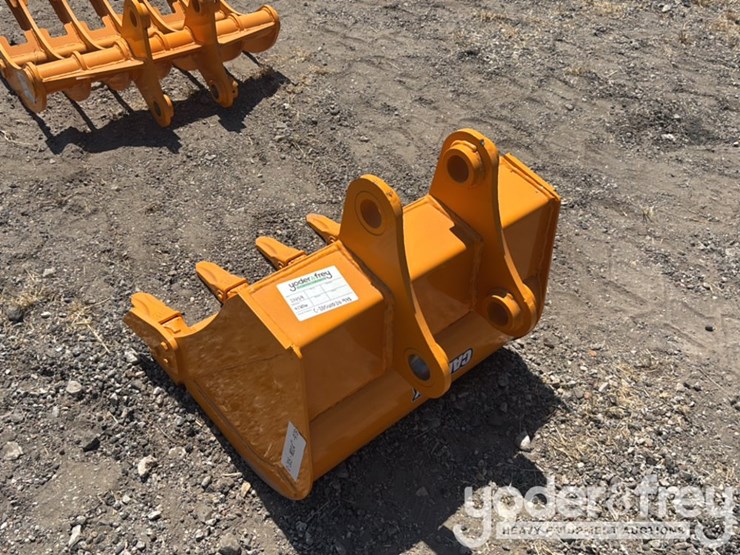 caterpillar-305-image-2