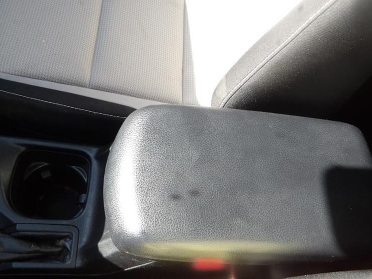 2017-toyota-rav4-image-25