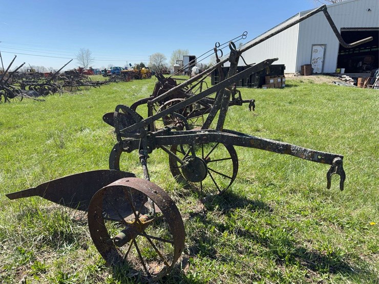 walking-plow-with-steel-wheels-&-trip-lift-image-1