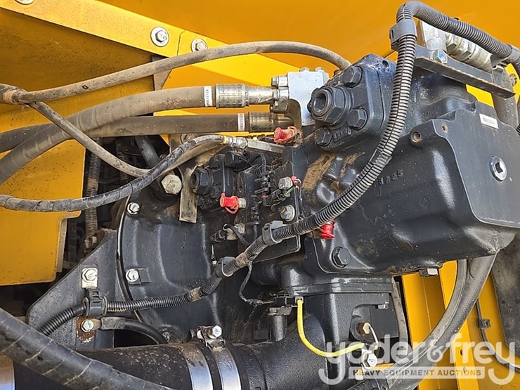 2019-komatsu-pc360-lci-11-image-30