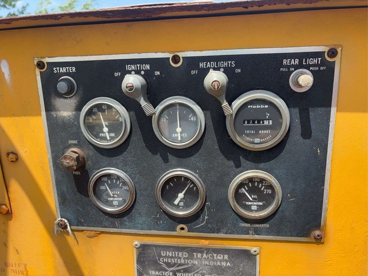 united-tractor-company-tug-image-21
