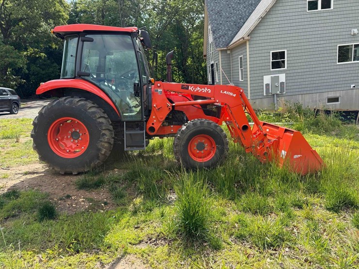 2024-kubota-m7060d-image-3