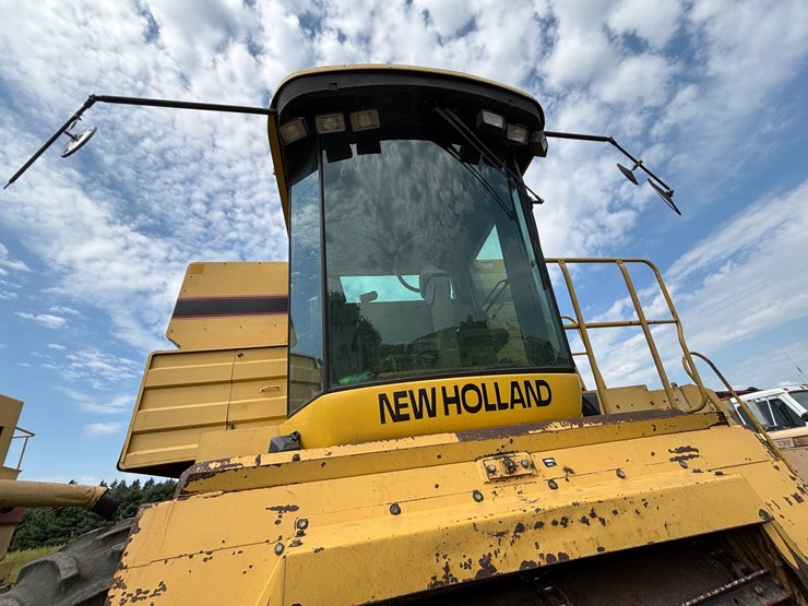 new-holland-tr98-image-18