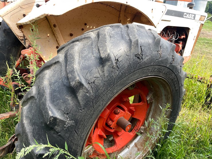 #2566-•-case-730-gas-wide-front-tractor-image-8