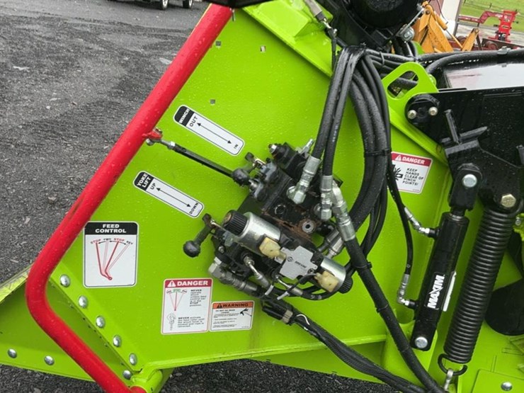 #298-•-2024-dyna-vortex-v-18-brush-chipper-image-45