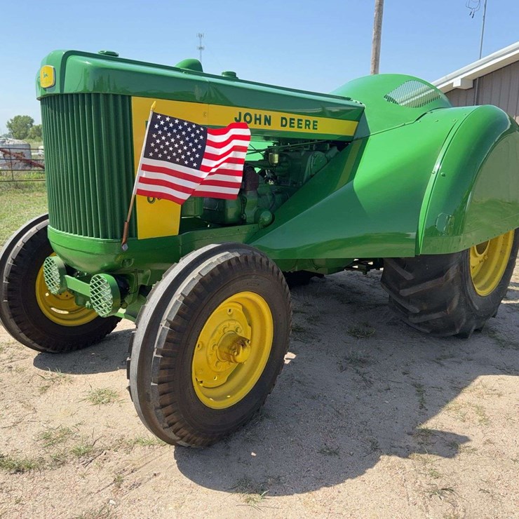 JOHN DEERE 620