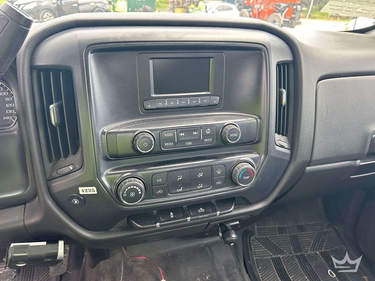 2016-chevrolet-silverado-1500-image-14