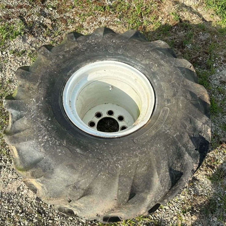 Tires with Rims