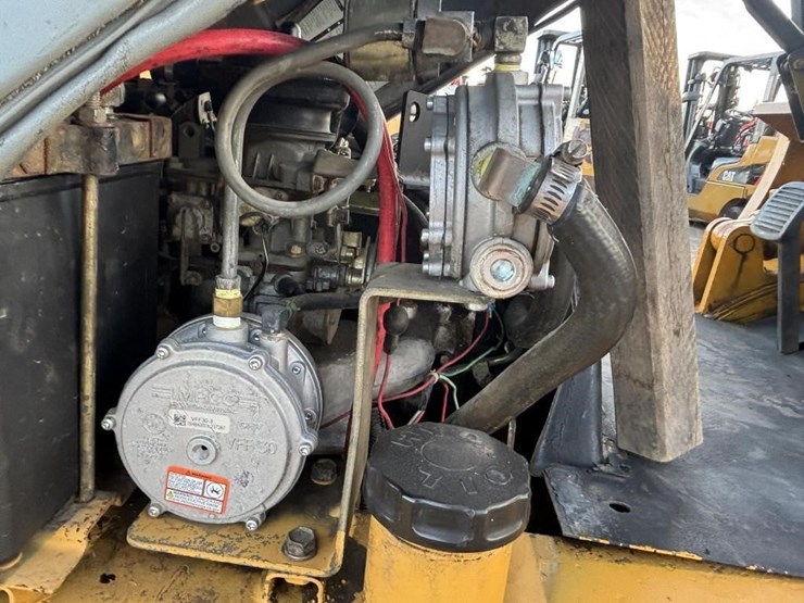 caterpillar-gp25-image-35