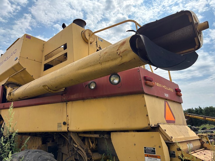 new-holland-tr86-image-53