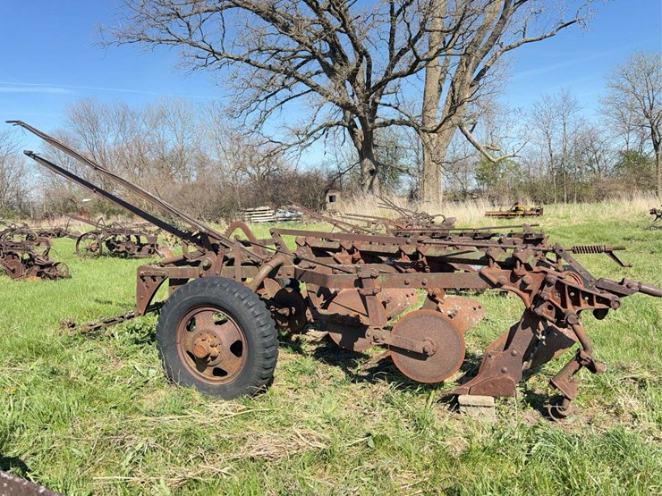 john-deere-16-image-6
