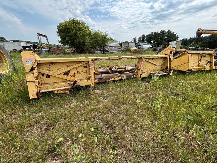 new-holland-974-image-10