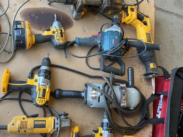 dewalt-&-hilti-handheld-power-tools-&-batteries-image-14