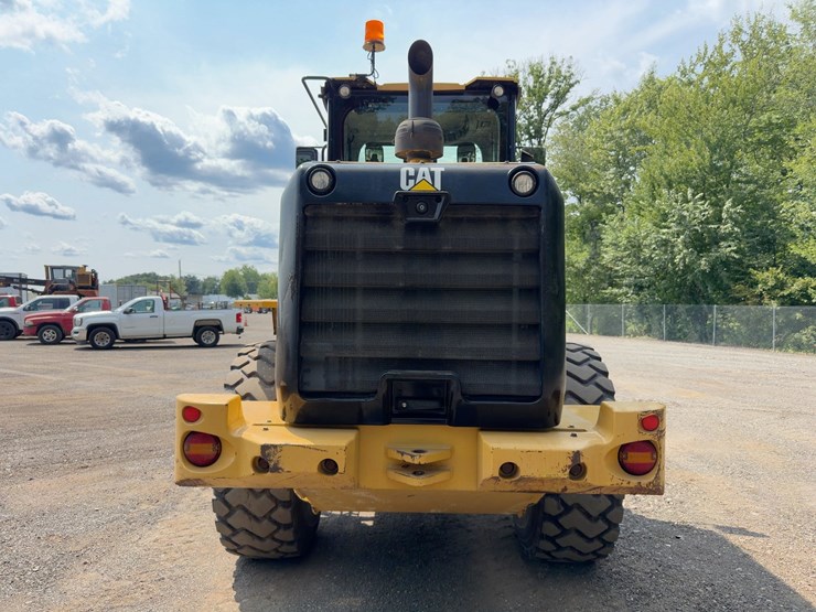 2017-caterpillar-926m-image-4
