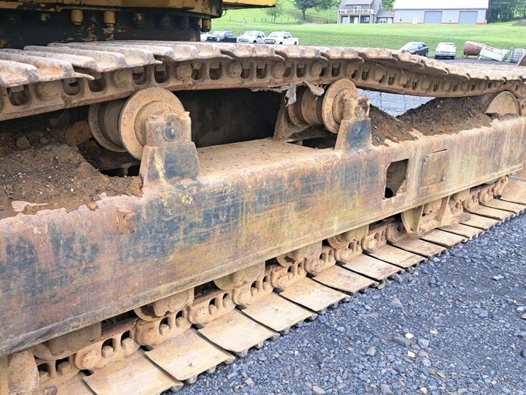 caterpillar-211-image-37