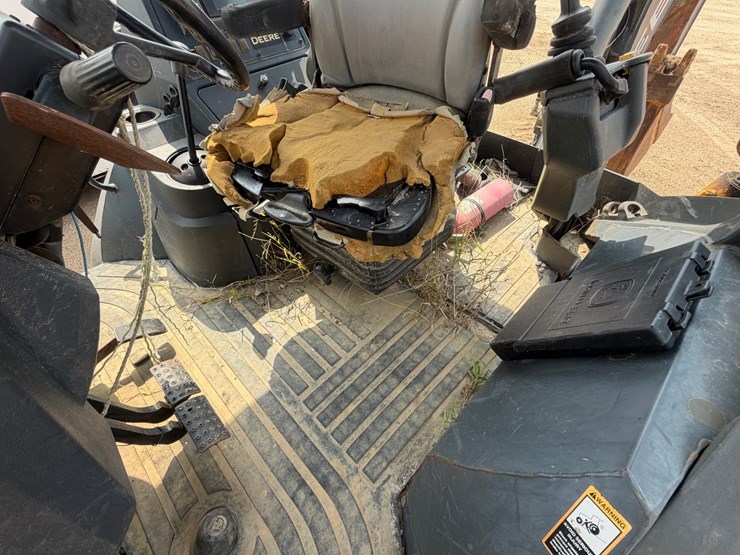 2013-deere-310sk-image-51