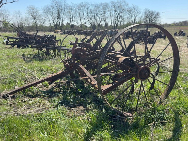 unknown-pull-type-field-cultivator-image-7