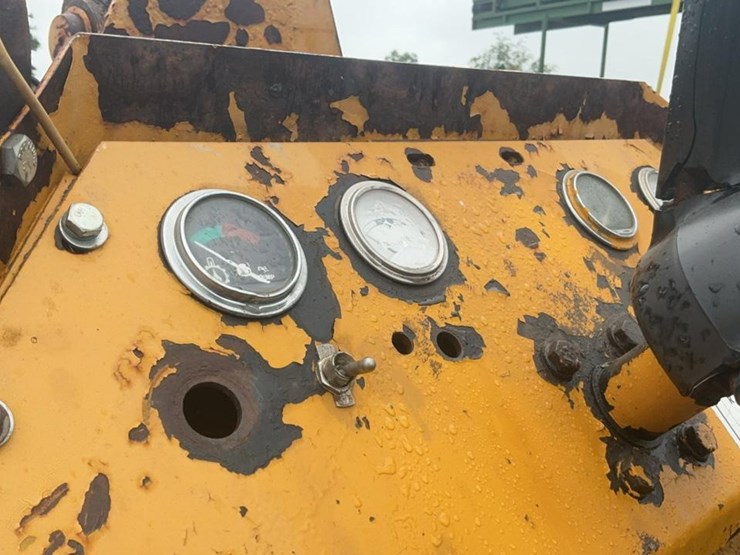 #210-•-allis-chalmers-540-wheel-loader-image-26