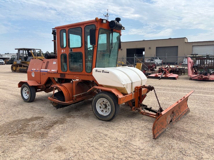 2015-broce-rjt350-image-2