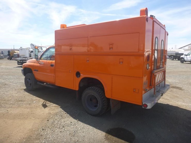 1999-dodge-ram-3500-image-4