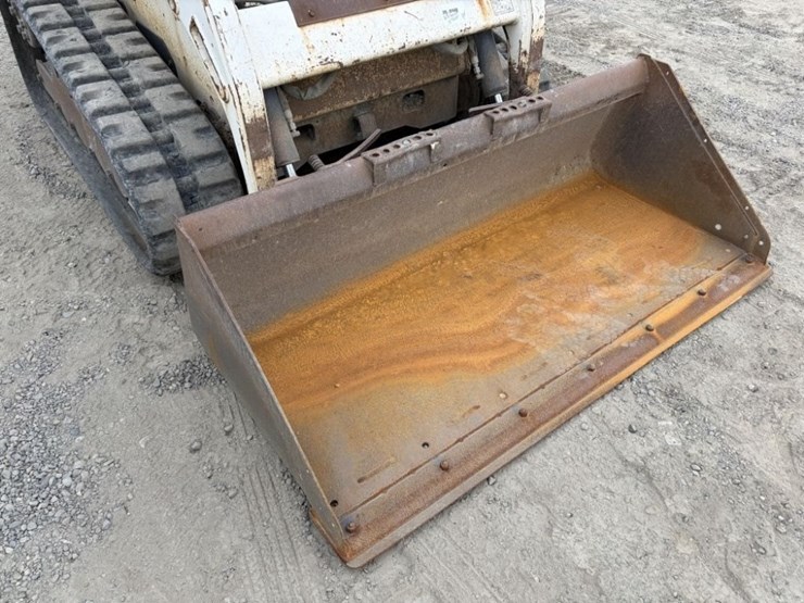 2008-bobcat-t190-image-13