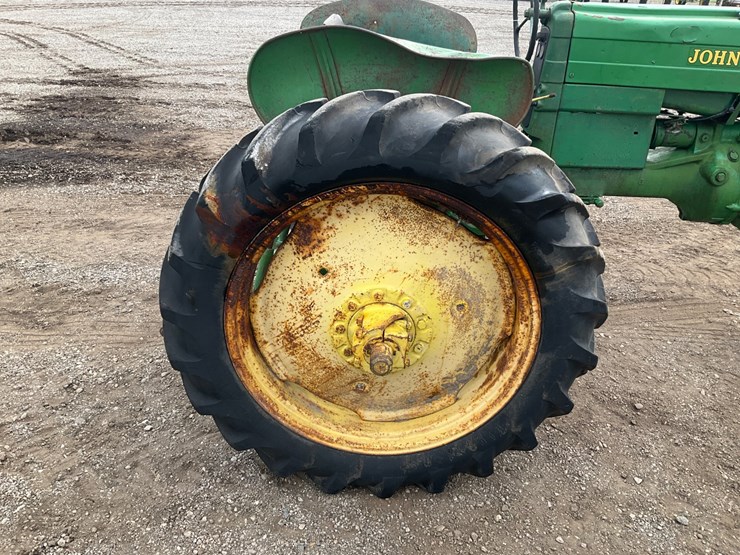 1953-john-deere-40-image-13