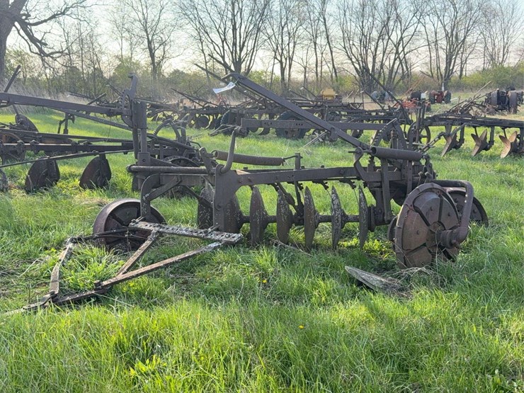 ihc-disc-plow-image-7