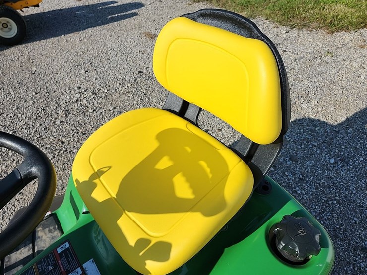 john-deere-x304-image-22