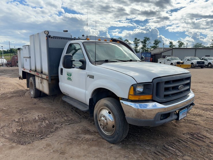 1999-ford-f550-image-7