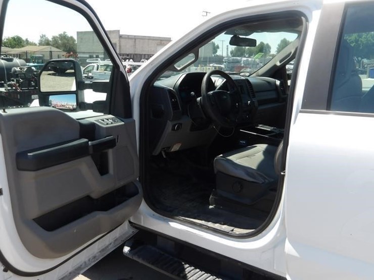 2019-ford-f250-image-15