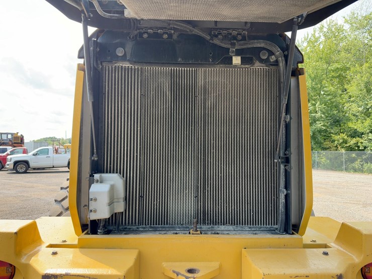 2017-caterpillar-926m-image-21