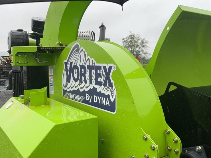 #298-•-2024-dyna-vortex-v-18-brush-chipper-image-32