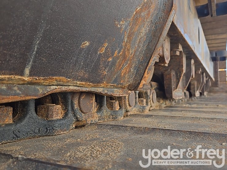 2023-komatsu-pc360-lc-11-image-13