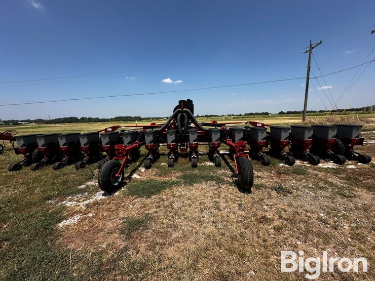 2011-case-ih-1230-image-6