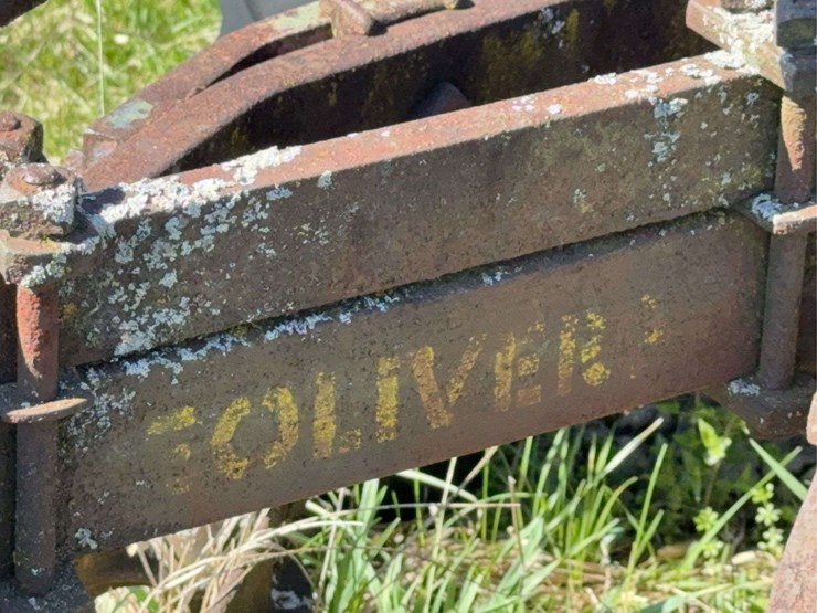 oliver-three-bottom-plow-image-11