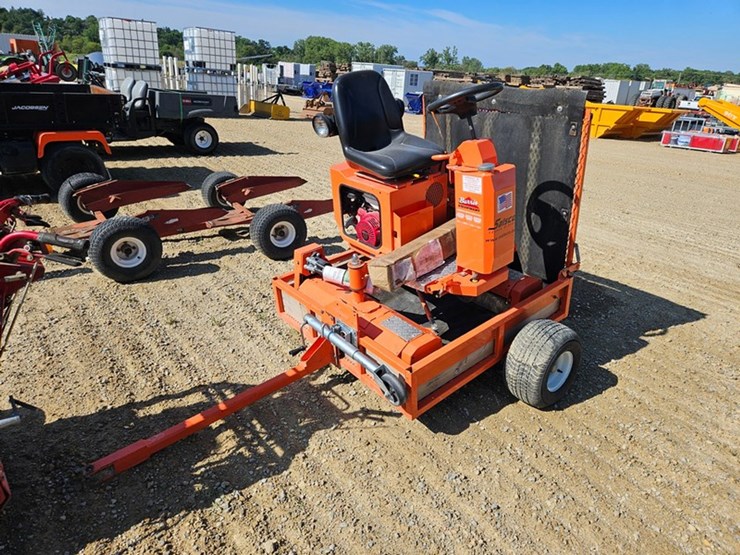 #32-•-salsco-greens-roller-&-trailer-image-1