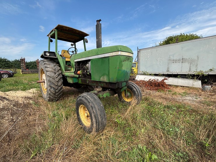 john-deere-4430-image-4