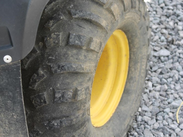 john-deere-gator-hpx-image-7