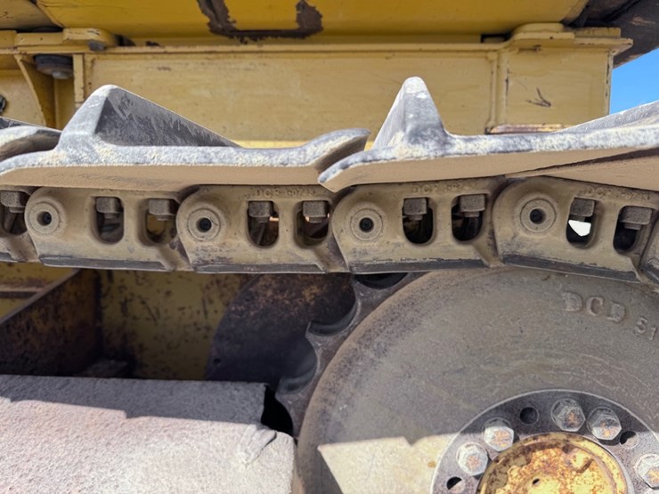 2002-deere-650h-lgp-image-5