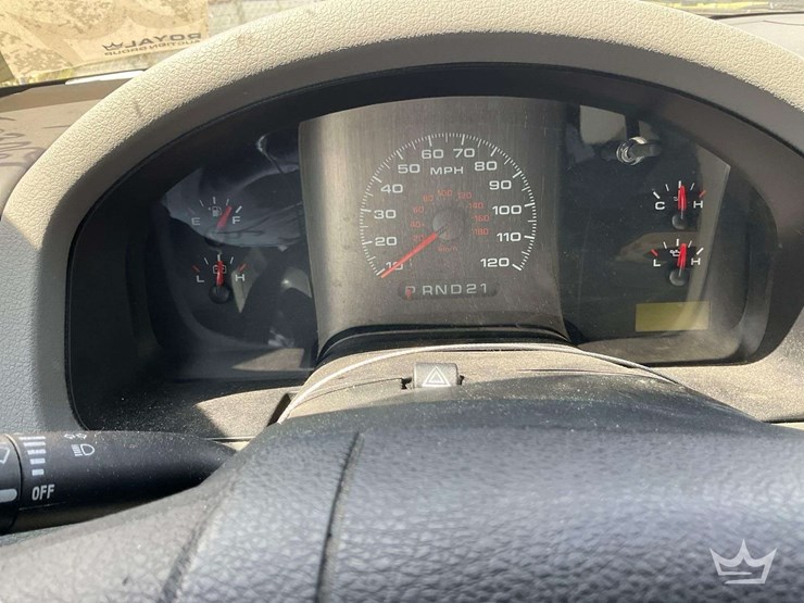 2005-ford-f150-image-17