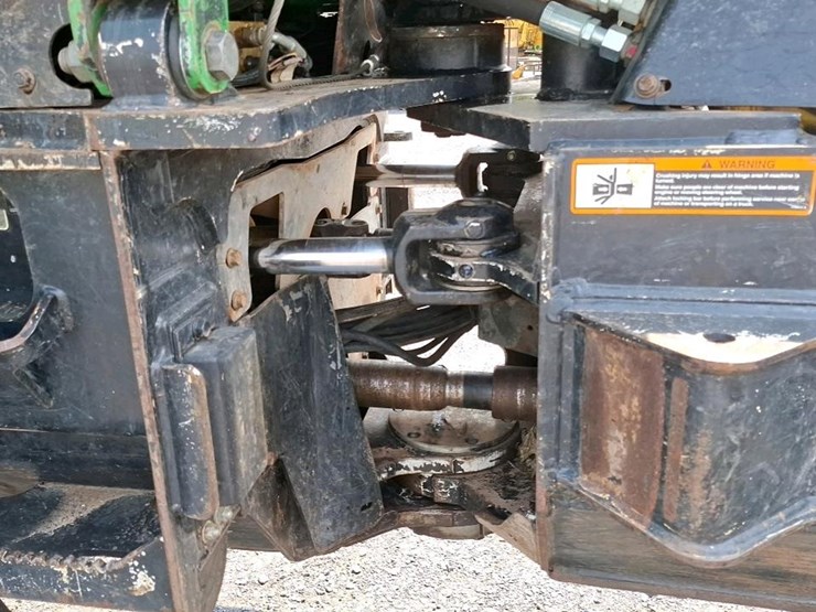 2007-deere-648g-iii-image-29