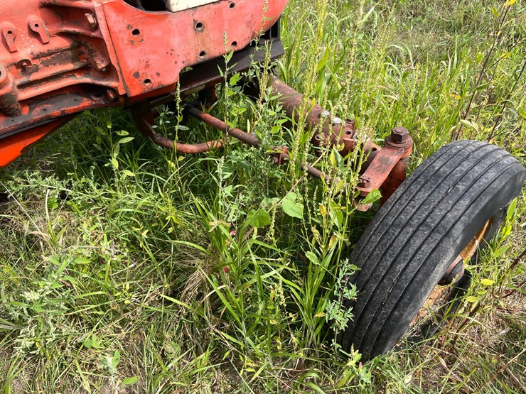 #2566-•-case-730-gas-wide-front-tractor-image-19