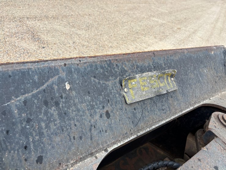 deere-650h-lgp-image-9