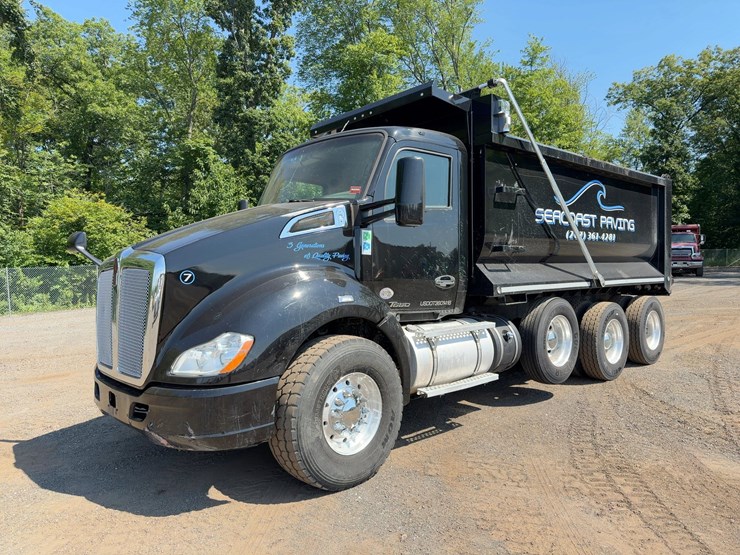 2018-kenworth-t680-image-1