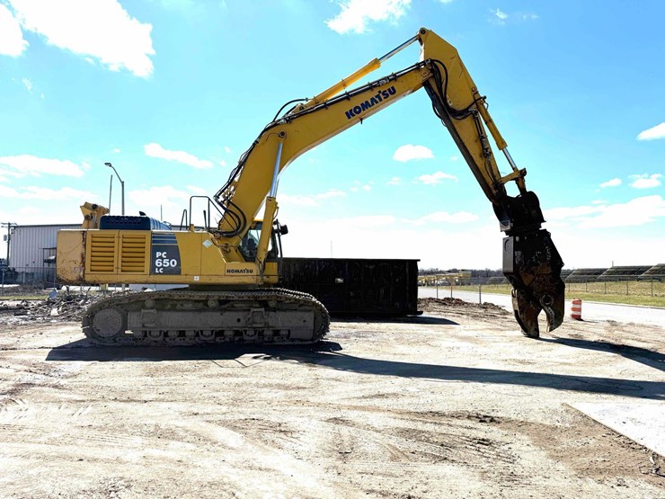 2014-komatsu-pc650-image-10