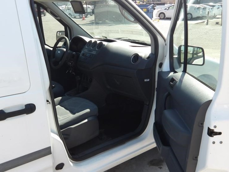 2013-ford-transit-connect-image-12