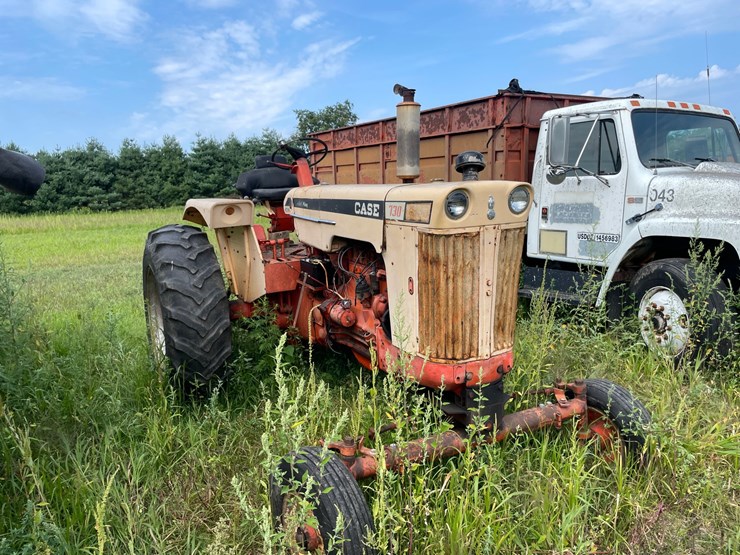 #2566-•-case-730-gas-wide-front-tractor-image-35