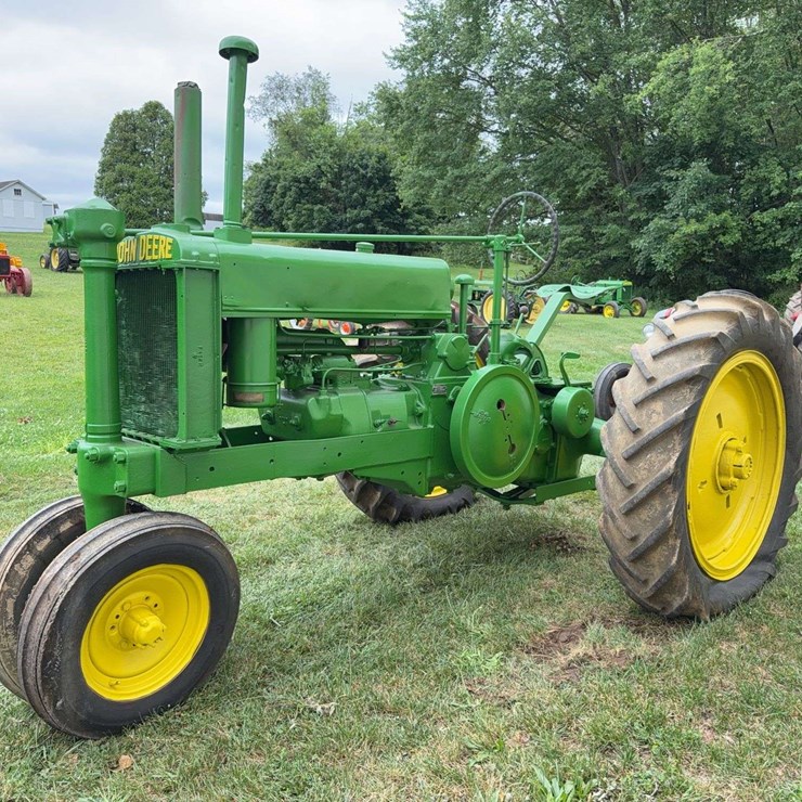 JOHN DEERE G