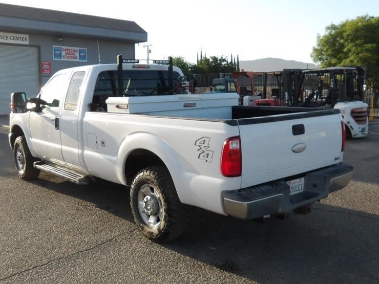 2011-ford-f250-image-4