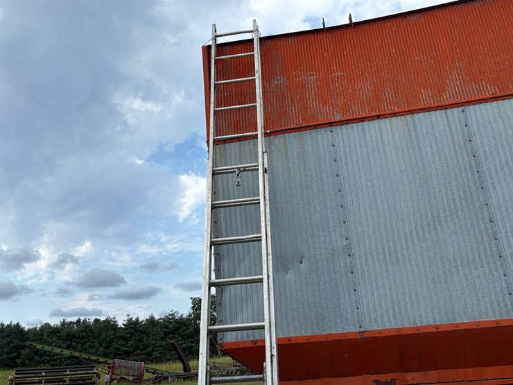 #2587-•-aluminum-extension-ladder-image-3